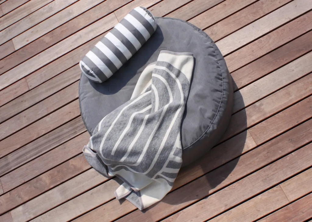 TRIMM Copenhagen Full Moon Pouf (Puff) (2).webp